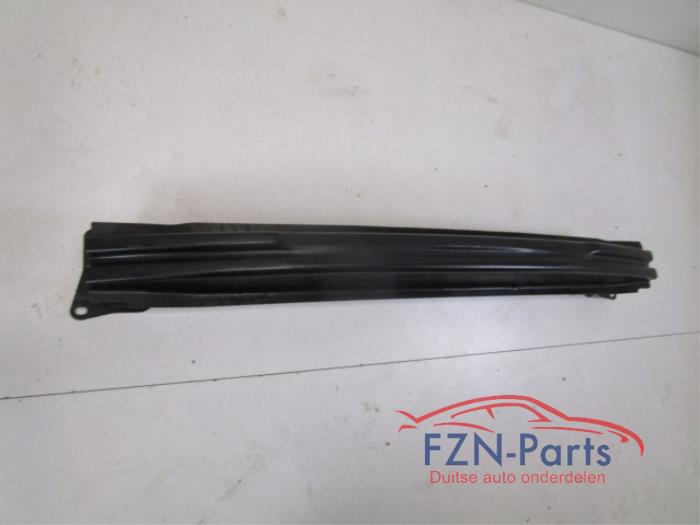 VW Golf 5 / 6 Bumperbalk Achterzijde