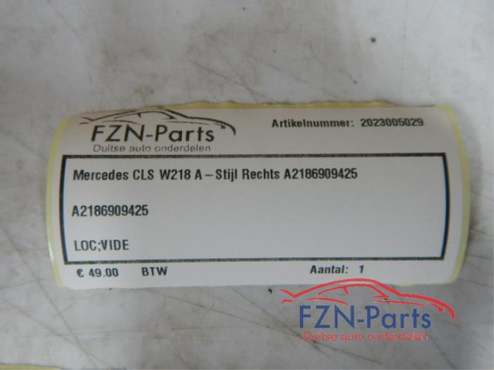 A-stijl Afdekkap rechts Mercedes CLS-Klasse (22730763)