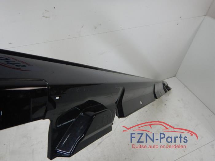 Mercedes-Benz C63 W205 AMG Sideskirt Rechts