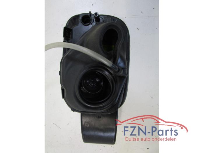 Tank Klep Skoda Superb (22728311)
