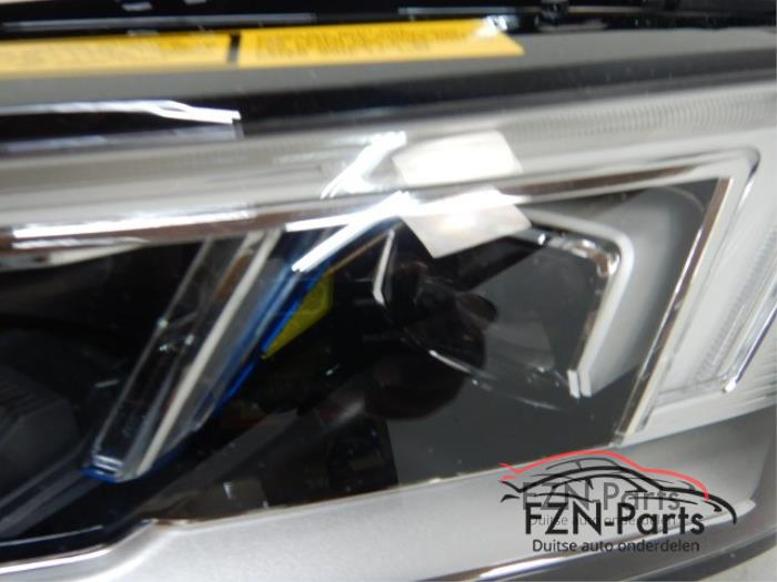 Koplamp links Audi R8 (22739322)