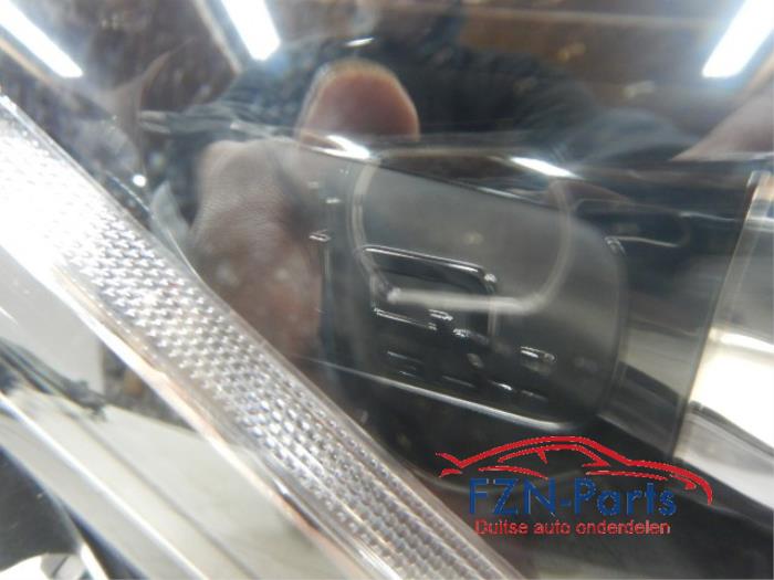 VW Golf 8 GTE IQ LED Koplamp Rechts R
