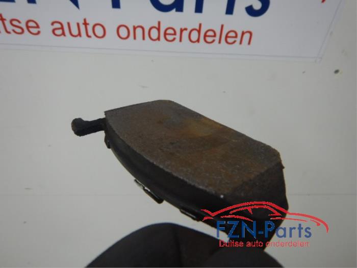 VW Polo 2G Remset Remschijf Remblok Voorzijde