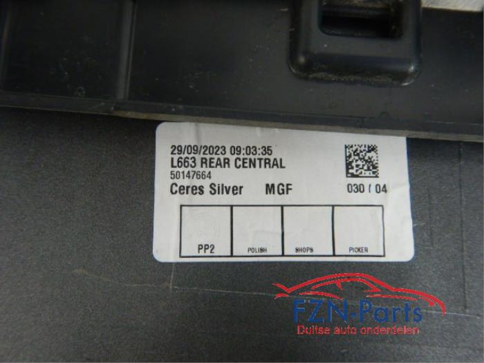 Land Rover Defender L663 Achterbumper 6PDC L