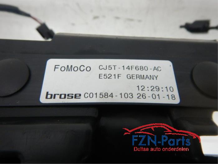 Ford Kuga Achterbumper Middendeel