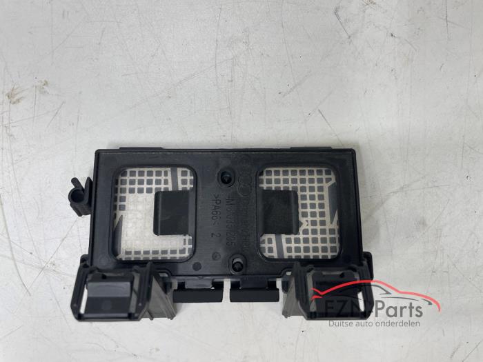 Antenne Audi Q8 (23021631)