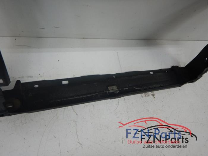 VW Golf 7 Front Dik