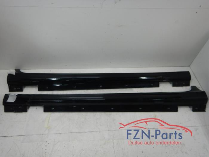 Zijskirt rechts Mercedes CLS-Klasse (22739708)