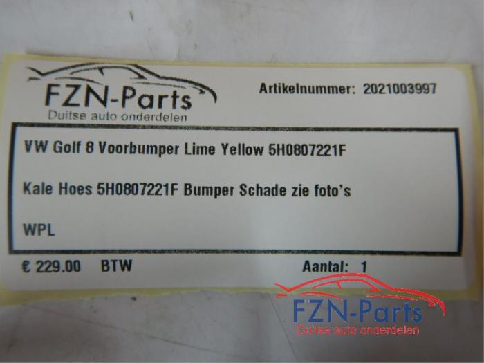 VW Golf 8 Voorbumper Lime Yellow