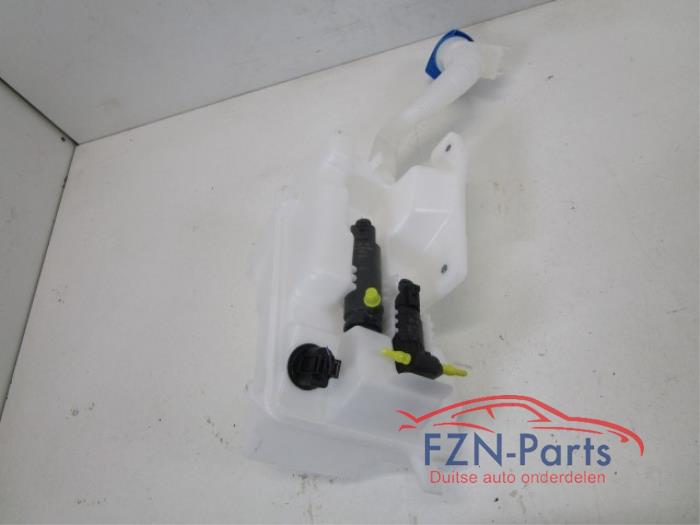 Ruitensproeiertank voor Volkswagen Golf (22742110)
