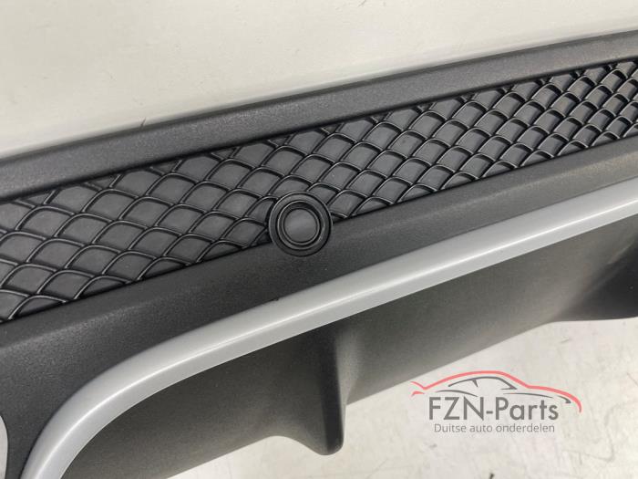 MB C-Klasse W205 C63 AMG PDC Diffuser Achterbumper. Lichte Schade