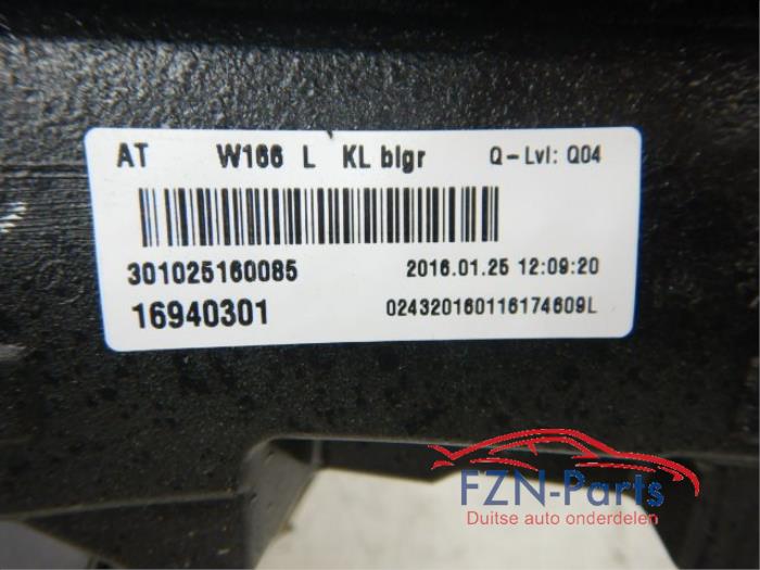 Dashboard Mercedes GLE (22744437)