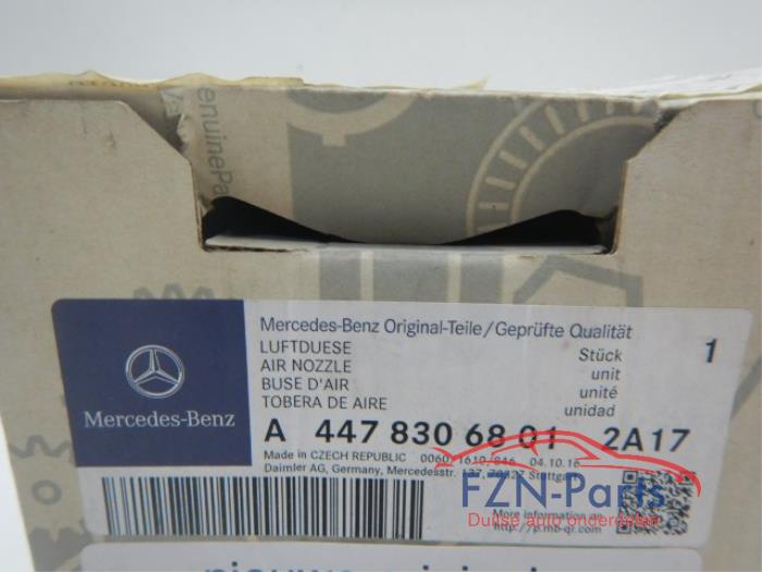 Luchtrooster zijkant Mercedes Vito (22740758)