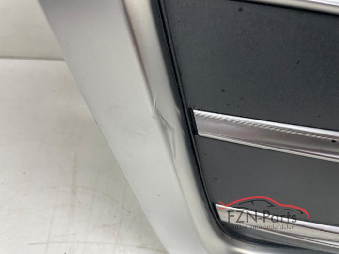 Audi SQ5 80A Grille Voorbumper Grijs Zwarte Logo PDC 360 Cam Voorbereiding