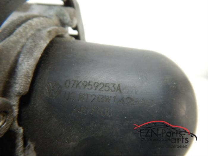 Extra waterpomp Audi A4 (22740942)