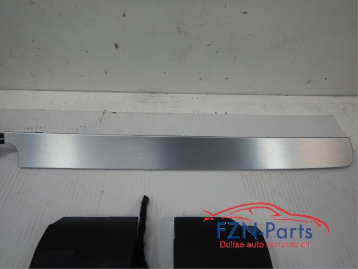 VW Passat 3C8 Inleg Dashboard Grijs Aluminium Look