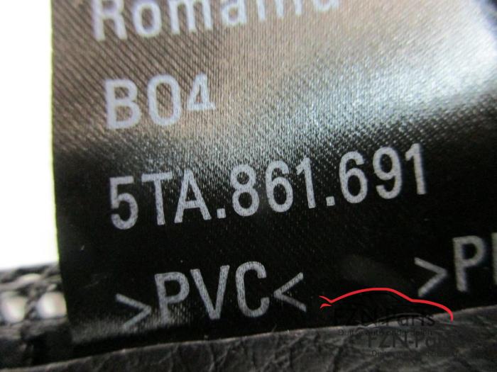 VW Touran 5TA Scheidingsnet Bagageruimte