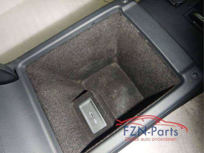 Armleuning Volkswagen Passat (22732738)