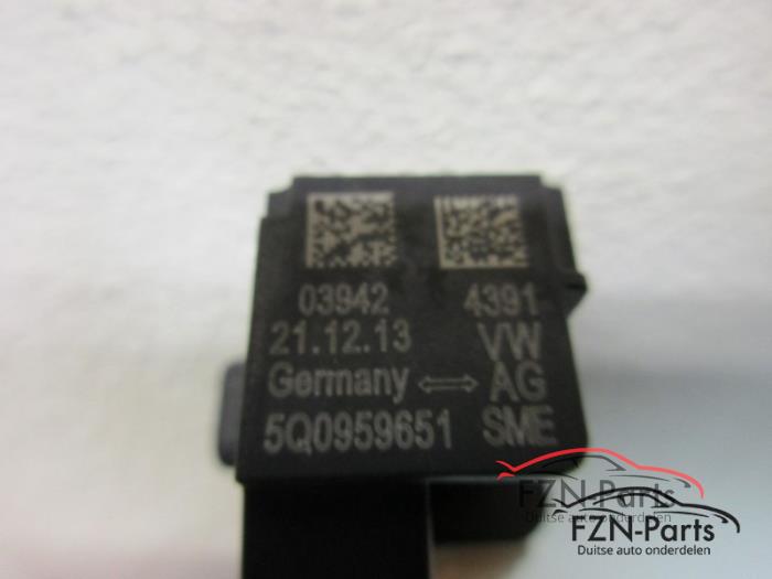 Airbag Sensor Volkswagen Golf (22742860)