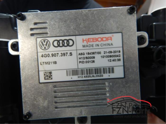 Koplamp links Audi R8 (22739322)