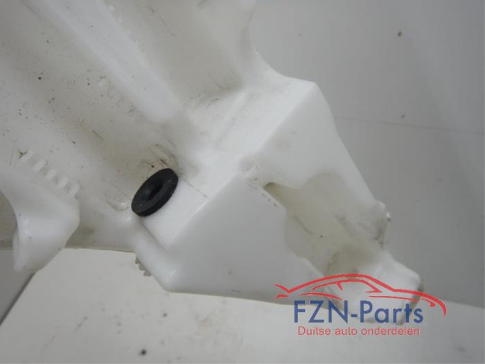Ruitensproeiertank voor Audi Q7 (22740890)