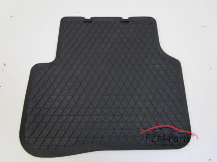 VW Passat 3C B6 B7 CC AII Weather Rubber Mattenset
