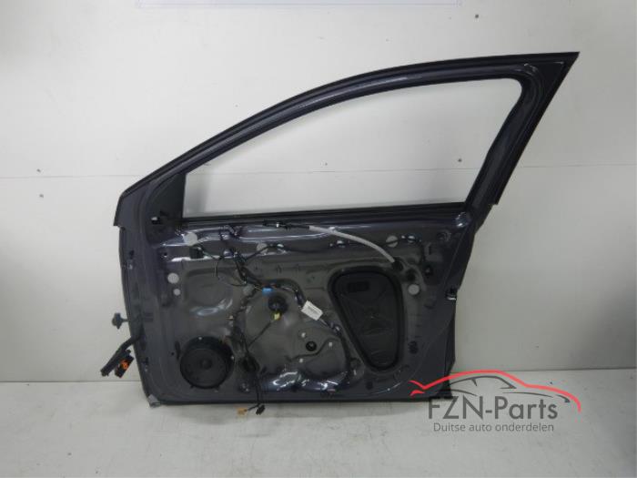 Portier 4Deurs rechts-voor Volkswagen Taigo (22723039)