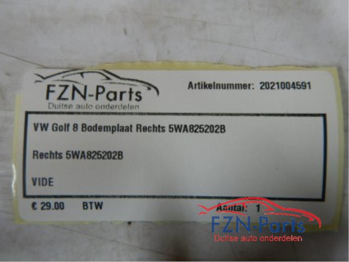 VW Golf 8 bodemplaat rechts