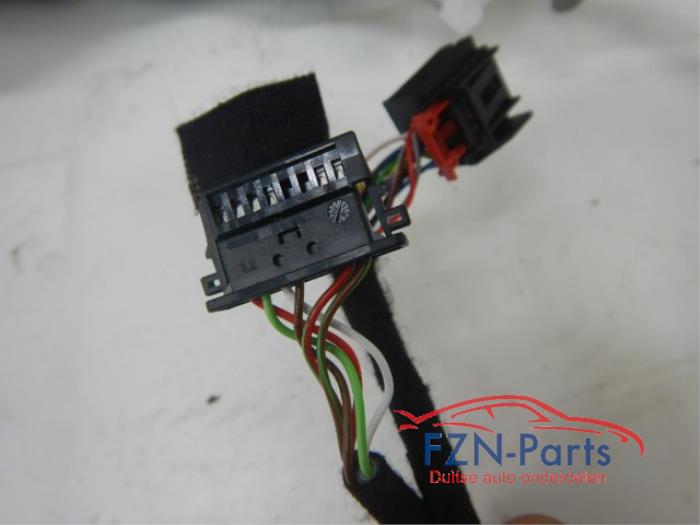 VW Golf 8 Facelift Spiegel Links Camera