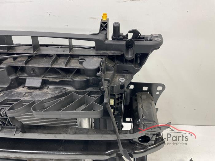 VW Golf 8 Gte 1.4 Koellerpakket + Balk + Front Compleet
