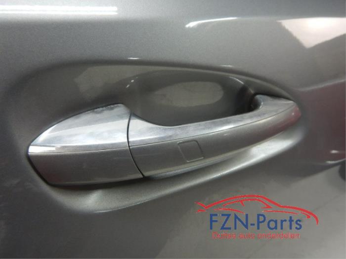 Portier 4Deurs rechts-achter Mercedes GL-KLASSE (22723834)