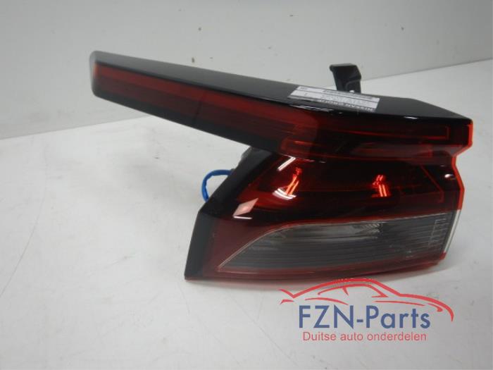 Nissan Qashqai Achterlicht J12 Links-Buiten