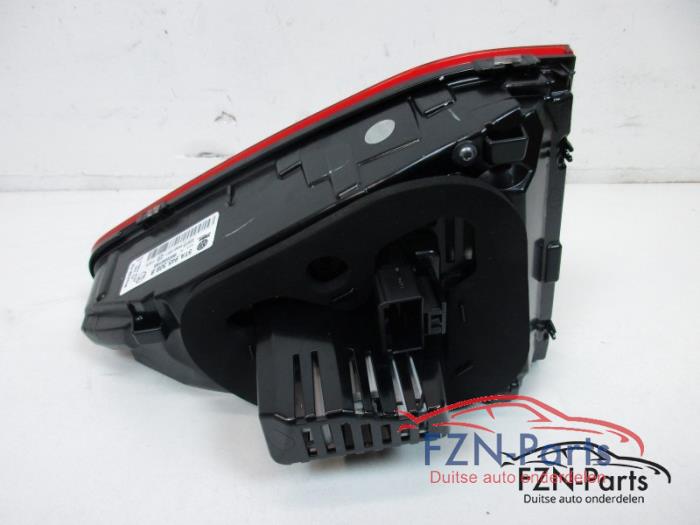 VW Touran 5TA LED Achterlicht Rechts ( Achterklep )
