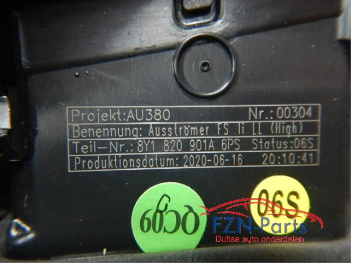 Audi A3 8Y Luchtrooster Dashboard Links
