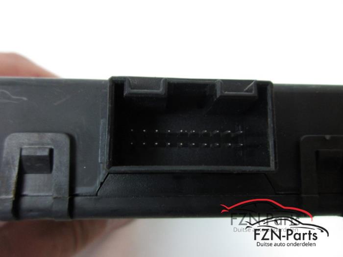 Gateway module Volkswagen Golf (22734236)
