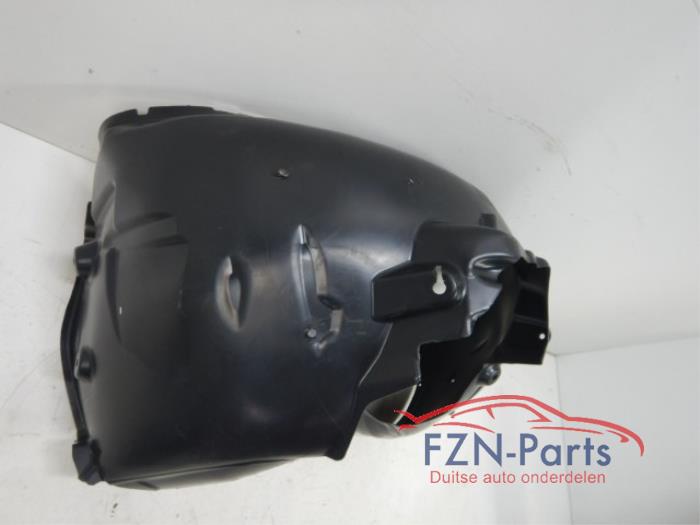 Audi A4 8W Modderkuip Links-voor