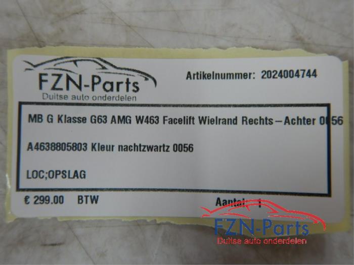 Wielrand achter Mercedes G-Klasse (22743148)