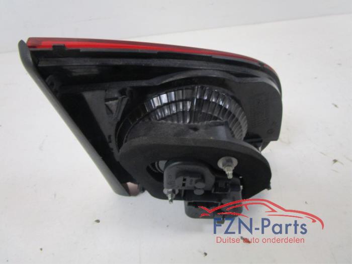VW Golf 6 Achterlicht in klep Rechts Achter