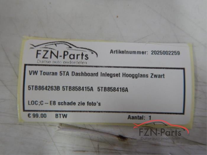 VW Touran 5TA Dashboard Inlegset hoogglans Zwart