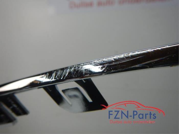 Mercedes-Benz C-Klasse W206 Voorbumper Sierlijst Chrome