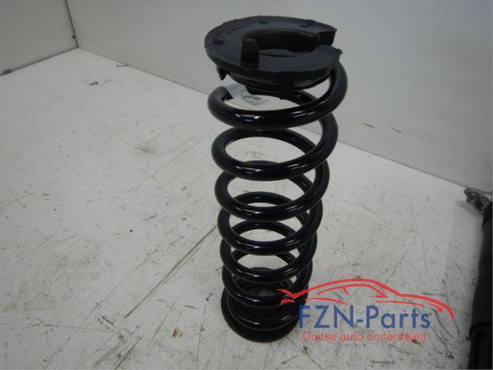 VW Tiguan 5NA Schokdemper + Veren set Achterzijde L+R