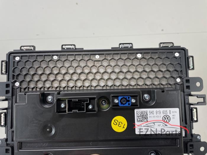 VW Golf 8 GTE Multimedia Display scherm