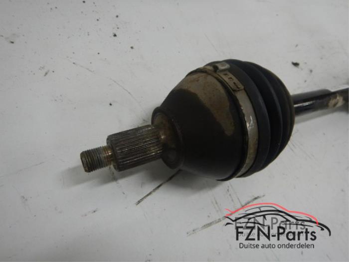 VW Polo 2G Aandrijfas Links-Voor