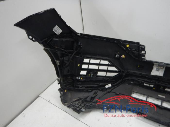 VW Touareg 760 2018 Voorbumper