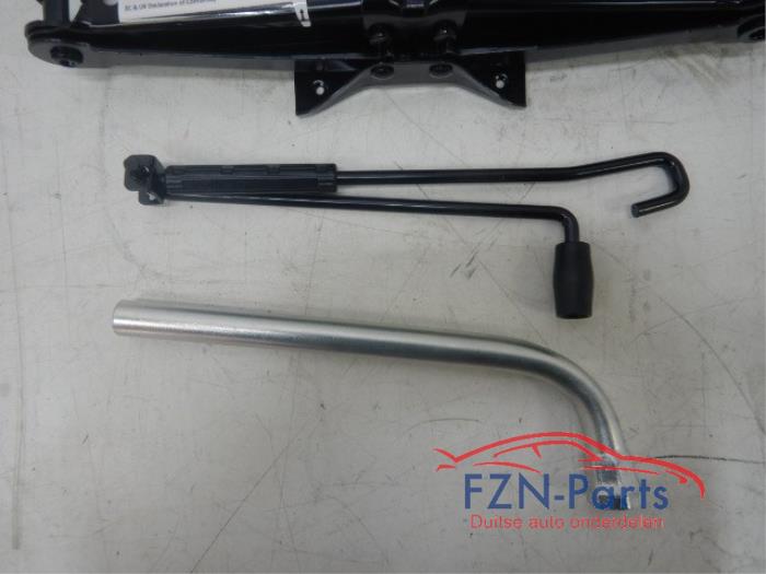 VW Passat B8 3G Krik + Zak