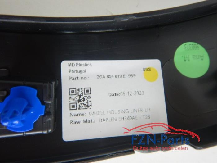 Wielrand achter Volkswagen T-Roc (22742703)
