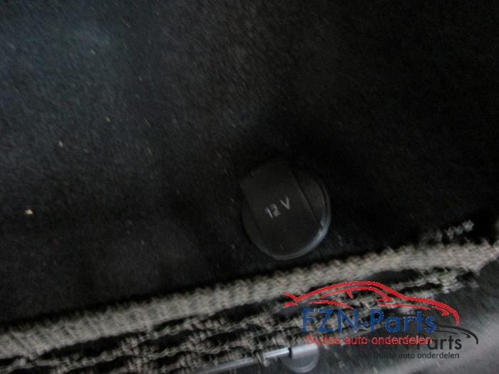 Zijpaneel Bekleding rechts-achter Audi A4 (22738222)