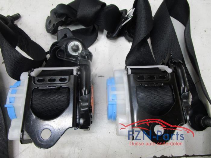Veiligheidsgordel set voor + achter Mercedes B-Klasse (22739890)