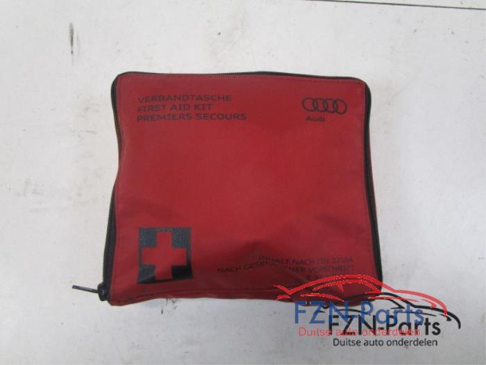 EHBO kit Audi A3 (22740341)