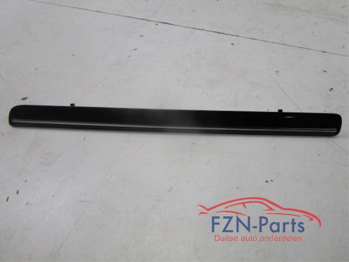VW Golf 7 Sierstrip Dashboard Zwart